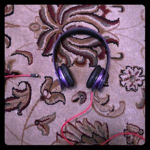 Beats by dr. Dre with case